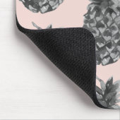 Tropisch grijs en roze anananas naadloos patroon muismat (Hoek)