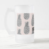 Tropisch grijs en roze anananassap patroon met naa matglas bierpul (Links)