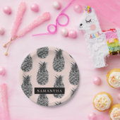 Tropisch grijs en roze anananassap patroon met naa papieren bordje (Feest)