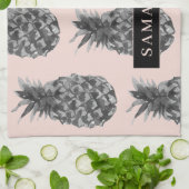 Tropisch grijs en roze anananassap patroon met naa theedoek (Gevouwen)