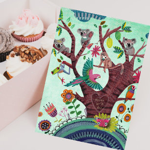 Tropisch-groene boom met koala-verjaardag kaart