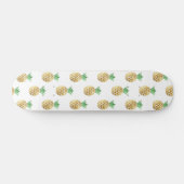 Tropisch Hawaiian Gold Foil Pineappel Patroon Persoonlijk Skateboard (Horizontaal)