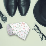Tropisch minimaal patroon stropdas<br><div class="desc">De Hawaïaanse print mannen stropdas toont een boeiende reeks kleurrijke tropische bladeren in zijn ontwerp. De levendige illustratie van het stropdas geeft de weelderige en exotische schoonheid van de Hawaïaanse eilanden weer en brengt een uitbarsting van tropische flair naar elke outfit. De bladeren op het stropdas hebben een verscheidenheid aan...</div>