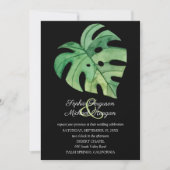 Tropisch Monstera Leaf op Black Wedding Invites (Voorkant)