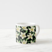 Tropisch naadloos patroon witte bloemen groen blad espresso kop (Voorkant rechts)