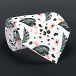Tropisch Oerwoud Greenery | Roze leopard-monogram Stropdas<br><div class="desc">Trendy monogrammed design. Classy en fashionable dit stropdas maakt het perfecte accessoire. Voeg uw douanetekst aan dit ontwerp toe door de "Edit this design sjabloon"vakjes op de rechterkant van het punt te gebruiken, of de blauwe "pas het"knoop aan om de tekst te schikken, de doopvonten en de kleuren te veranderen...</div>