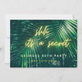 Tropisch palm groene neonscript verrassingsverjaar save the date