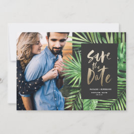 Tropisch palmblad en gouden bladzijden met bladzij save the date