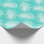 Tropisch palmpatroon bij elke gelegenheid cadeaupapier<br><div class="desc">Een vrolijk inpakpapier ontwerp zorgt ervoor dat uw geschenk opvalt tussen de anderen, dit ontwerp heeft een patroon van witte palmtakken over een heldere turquoise achtergrond. U kunt de achtergrondkleur wijzigen in een andere kleur door de knop "Aanpassen" te kiezen en een andere achtergrond te selecteren. Dit inpakpapier past bij...</div>
