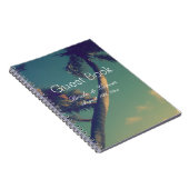 Tropisch palmstrand op bestemming bruiloft gastboe notitieboek (Rechterzijde)