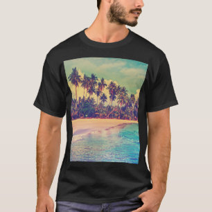 Tropisch paradijs: zee, hotel, strand. t-shirt