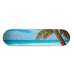 Tropisch paradijsstrand skateboard