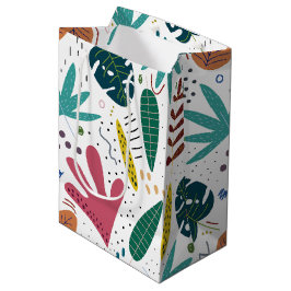 Tropisch patroon met kleurrijke bladeren medium cadeauzakje