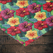 Tropisch rood en goud op groene bladeren Hibiscus Tissuepapier