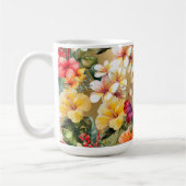 Tropisch rood gele hibiscus bloemen monogram koffiemok (Links)