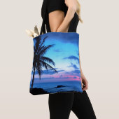 Tropisch Roze Blauw Zonnelandschap Tote Bag (Dichtbij)