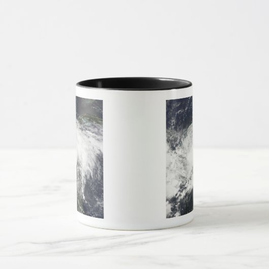 Tropisch Storm Arthur Mok (Midden)