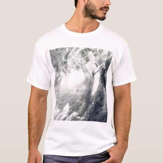 Tropisch storm Conson nadert Vietnam T-shirt (Voorkant)
