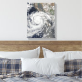 Tropisch Storm Emilia Canvas Afdruk (Insitu (Slaapkamer))