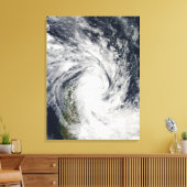 Tropisch Storm Jade dat aan land komt over Madagas Canvas Afdruk (Insitu (Woonkamer))