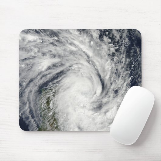 Tropisch Storm Jade dat aan land komt over Madagas Muismat (Met muis)