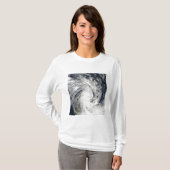 Tropisch Storm Jade dat aan land komt over Madagas T-shirt (Voorkant volledig)