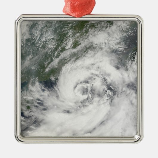 Tropisch Storm Kammuri Metalen Ornament (Voorkant)