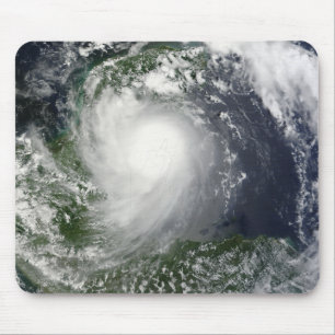 Tropisch Storm Karl over het schiereiland Yucatan Muismat