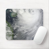 Tropisch Storm Koppu naburend landval Muismat (Met muis)