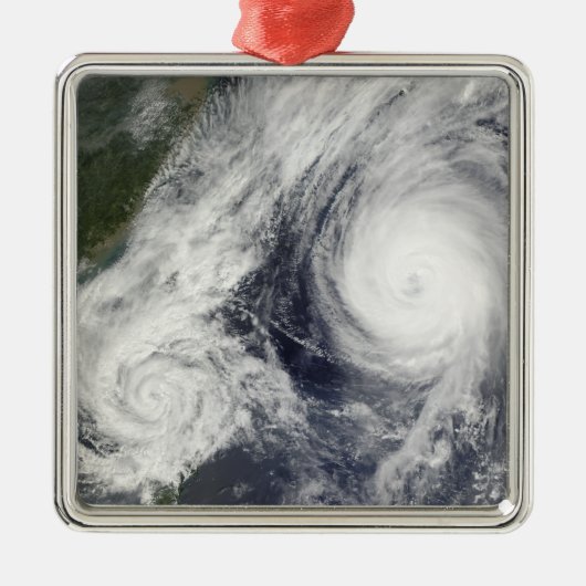 Tropisch Storm Parma en Super Typhoon Melor Metalen Ornament (Voorkant)