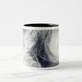 Tropisch Storm Parma en Super Typhoon Melor Tweekleurige Koffiemok (Center)