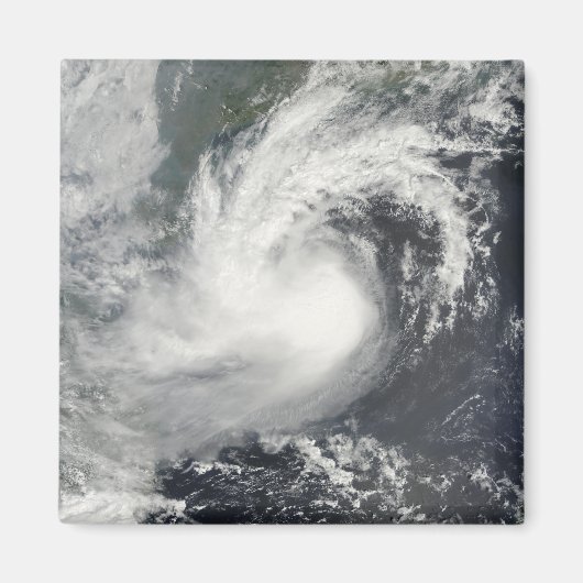 Tropisch Storm Parma nadert China en Vietnam Magneet (Voorkant)