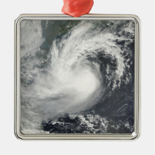 Tropisch Storm Parma nadert China en Vietnam Metalen Ornament