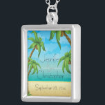 Tropisch strand en palmbomen bruiloft Memento Zilver Vergulden Ketting<br><div class="desc">Een aandenken voor het nieuwe huwelijk of als bedankje voor het bruidsfeest, een tropisch ontwerp met een illustratie van een strandscène met palmbomen en kokosnoten. De tekst is volledig aanpasbaar voor de details van uw eigen speciale gelegenheid. Dit ketting memento komt overeen met het Tropical Beach en Palm Trees Wedding...</div>