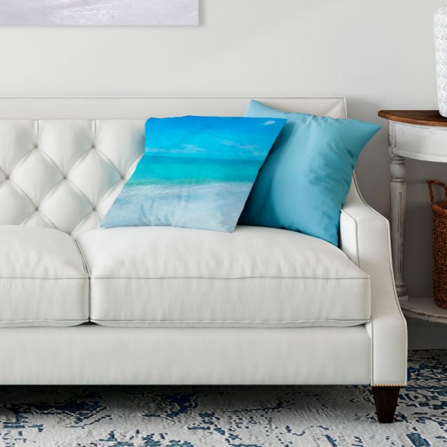 Tropisch strand in Blauwgroen Aqua Turquoise Blue  Kussen (Creator heeft geüpload)