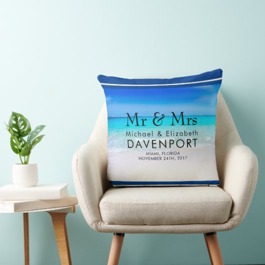 Tropisch strand met een Turquoise Zee bruiloft Kussen (Stoel)