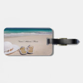 Tropisch strand met Pet en Teenslippers Bagagelabe Bagagelabel (Achterkant horizontaal)