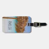 Tropisch strand met rieten parasol bagagelabel (Voorkant horizontaal)