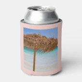 Tropisch strand met rieten parasol blikjeskoeler (Blikje Voorkant)