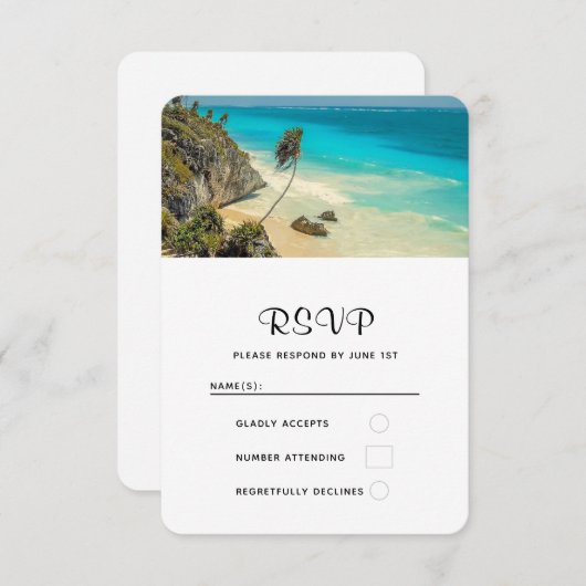 Tropisch strand met wind geveegd palmbomen bruilof RSVP kaartje (Voorkant / Achterkant)