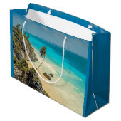 Tropisch strand met wind geveegd palmbomen Verjaar Groot Cadeauzakje (Achterkant Gekanteld)