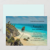 Tropisch strand met wind geveegde bomen Verjaardag Kaart (Voorkant / Achterkant)