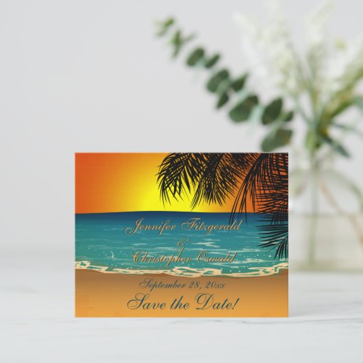Tropisch strand op Sunset Wedding Save the Date (Staand voorkant)