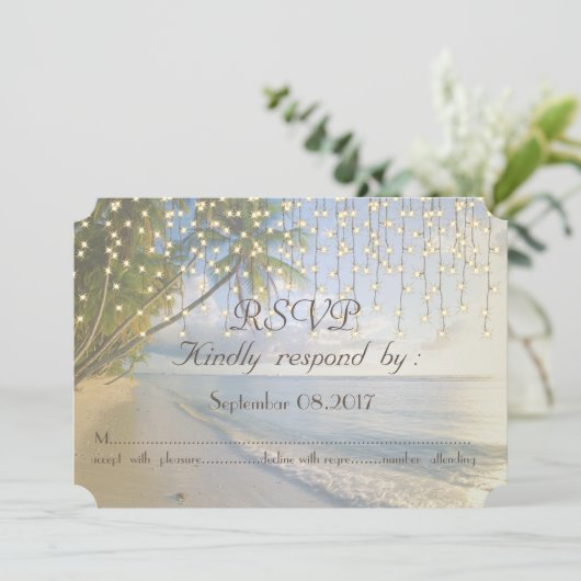 Tropisch strand, palm, String Lights RSVP Kaart (Staand voorkant)
