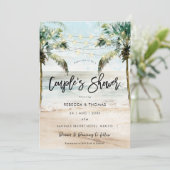 tropisch strand palmbomen koppel douche uitnodigin kaart (Staand voorkant)