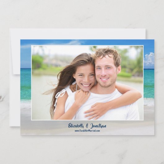 Tropisch strand Rode rommel Moderne Fotobruiloft Kaart (Achterkant)