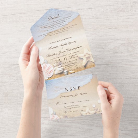 Tropisch strand Stuitvis en schelpdieren bruiloft All In One Uitnodiging (Afscheurbaar)