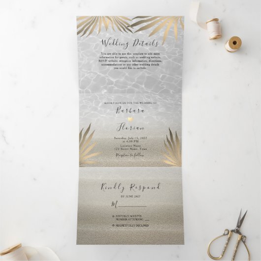Tropisch strand Wedding Tri-Fold Uitnodiging (Binnen)