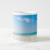 Tropisch strand Zee Sand Sky & Summer Day Grote Koffiekop (Voorkant)