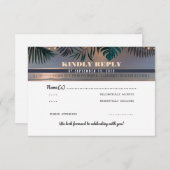 Tropisch strand zonsondergang bestemmingsbruiloft  RSVP kaartje (Voorkant / Achterkant)